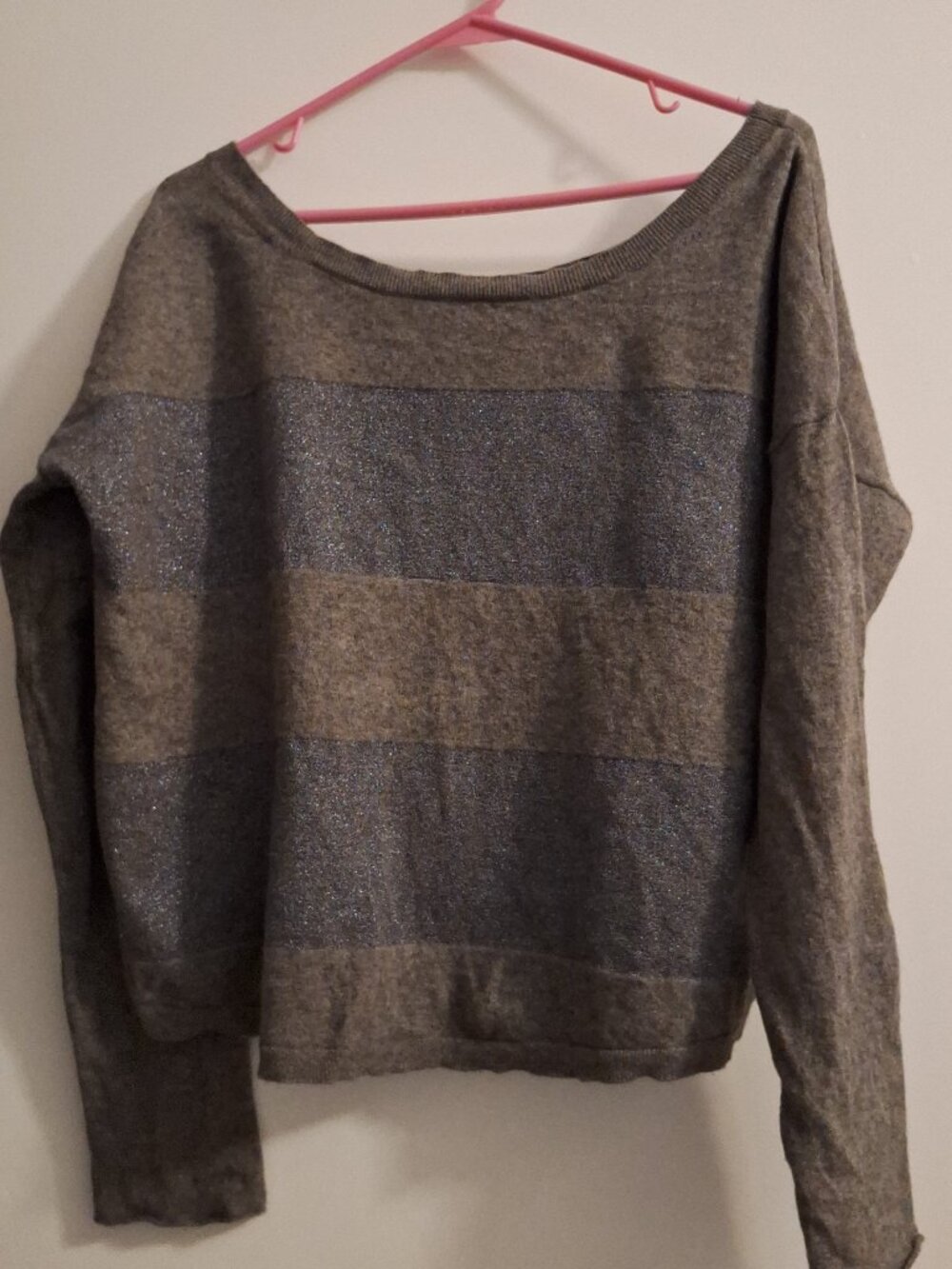 Light gray sweater shirt